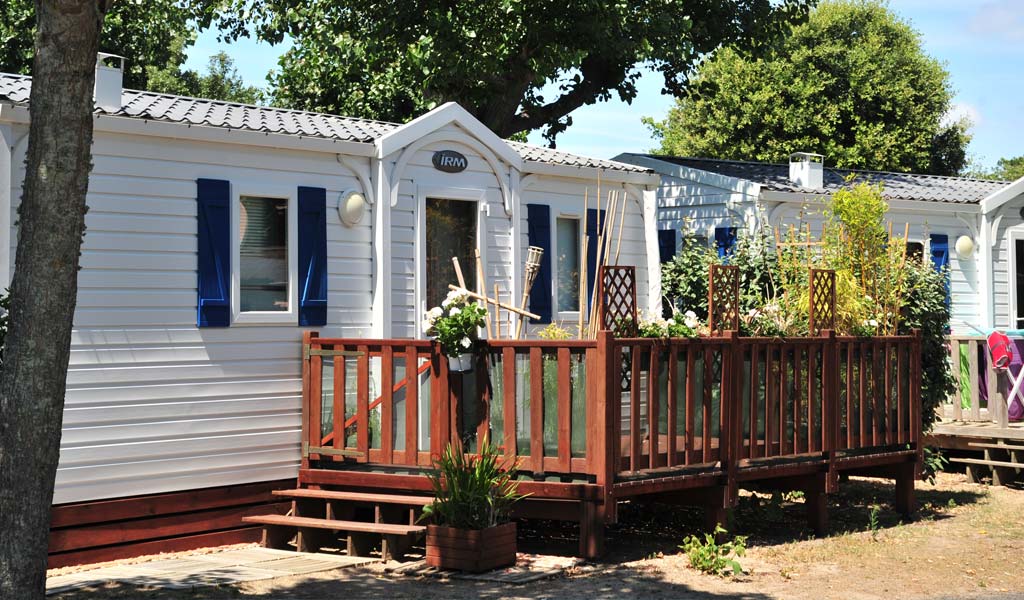 Mobile home for rent in Saint-Hilaire in Vendée at Le Bois Tordu campsite