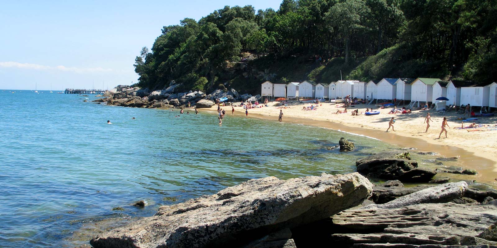 Strand op het eiland Noirmoutier in de buurt van camping Bois Tordu